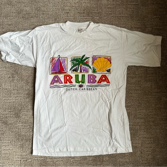 Vintage Aruba t shirt - Picture 1 of 3